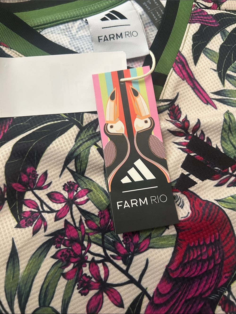 NWT Adidas x Farm Rio‎ Collab Tropical Floral Bird Print Jersey - Green & Pink - Picture 10 of 11